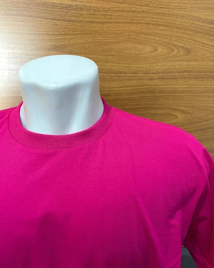 Camiseta padrão 100% algodão Gold Estamparia